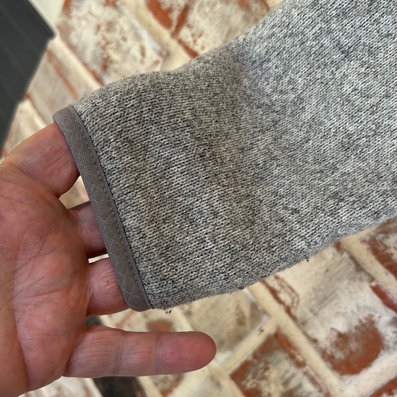 The North Face Gray Sweater Hoodie - Picture 4 of 11